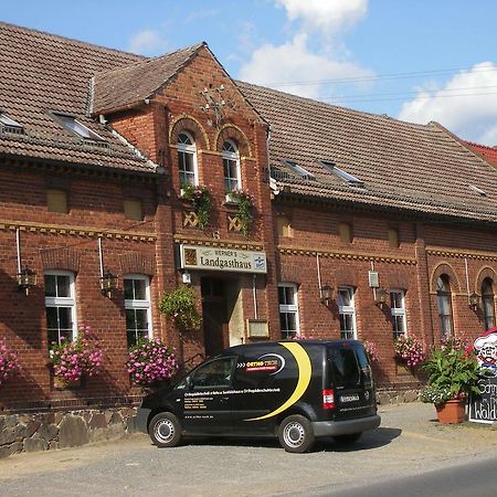 Werners Landgasthaus Lieskau Esterno foto