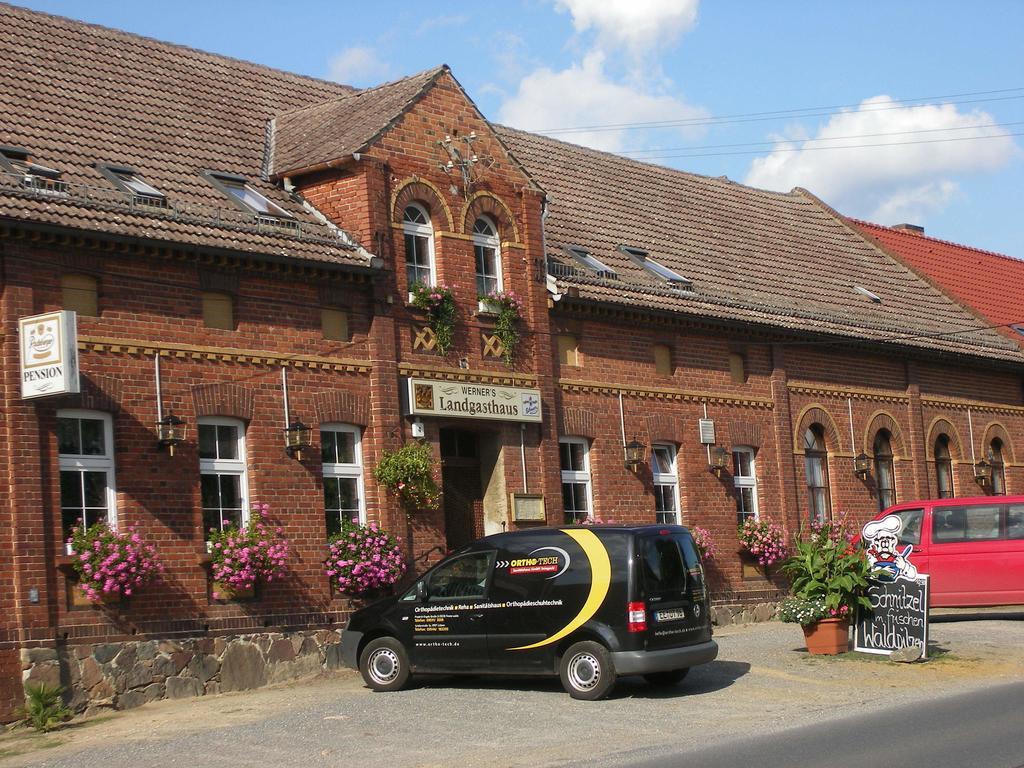 Werners Landgasthaus Lieskau Esterno foto