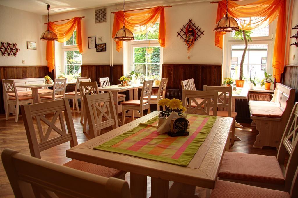 Werners Landgasthaus Lieskau Esterno foto