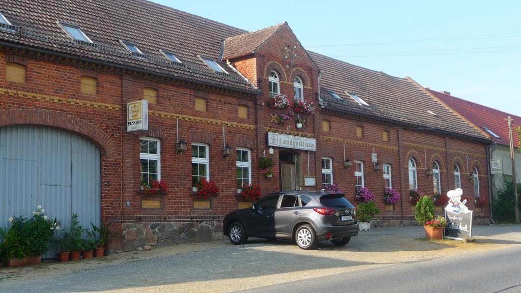 Werners Landgasthaus Lieskau Esterno foto